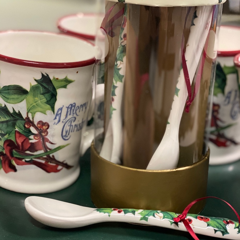 Williams-Sonoma Vintage Postcard Mugs and Spoons